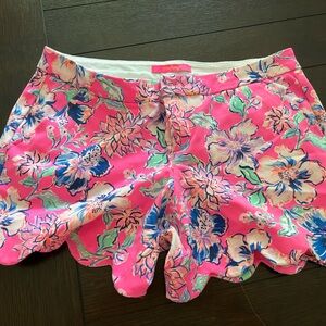 Lilly Pulitzer size 10 buttercup knit shorts